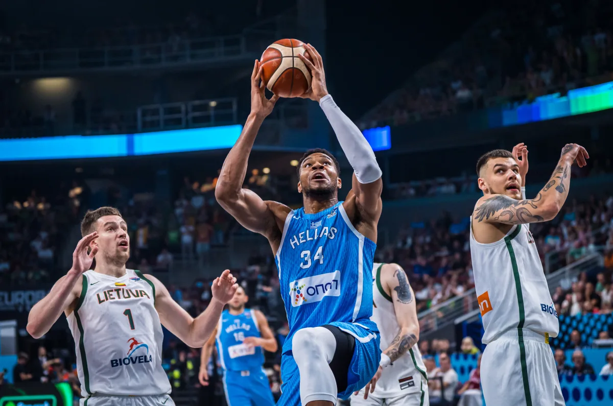 爱游戏体育-欧篮联赛程比分排名