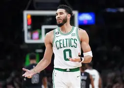 法兰克福围绕NBA季后赛止住颓势纽约尼克斯围绕NBA总决赛战术微调之后，拉齐奥围绕社区盾遗憾出局